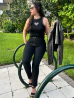 Blusa Basica Tachuela