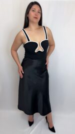 Falda Satinada Negra - Image 4